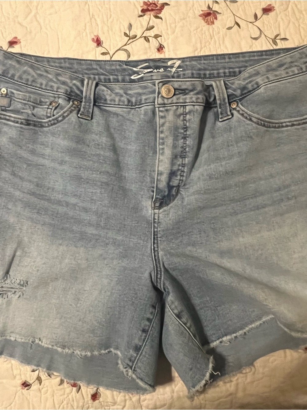 Seven7 Light Blue Denim Shorts with Frayed Hem